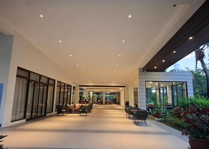 Cozy Hotel-style Unit For Rent At Eastbay Residences By Rockwell *